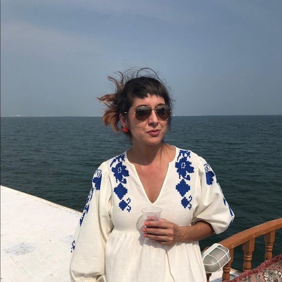 Meet your Posher, Jessica - Picture 1 of 1